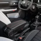RATI ARMSTER 3 accoudoir CITROEN C3 AIRCROSS 2024-  [noir,cuir végétalien,coutures rouges]