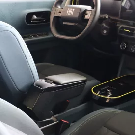   RATI ARMSTER 2 accoudoir FIAT GRANDE PANDA ELECTRIC 2024-  [noir,cuir végétalien]