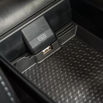 RATI ARMSTER 3 accoudoir  montage sur siège DACIA LODGY 2015-2020 sans accoudoir original [noir,cuir végétalien,usb]